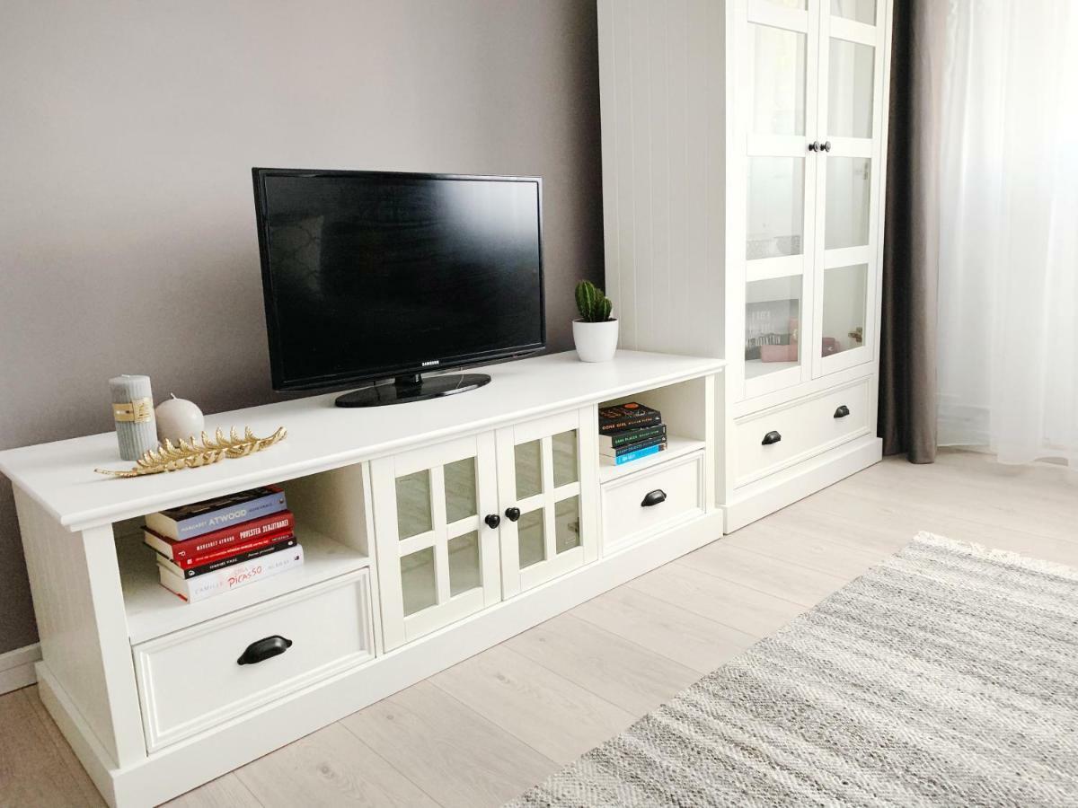 Mhc Quiet Deluxe Suite Near Downtown - Free Parking ブラショフ エクステリア 写真