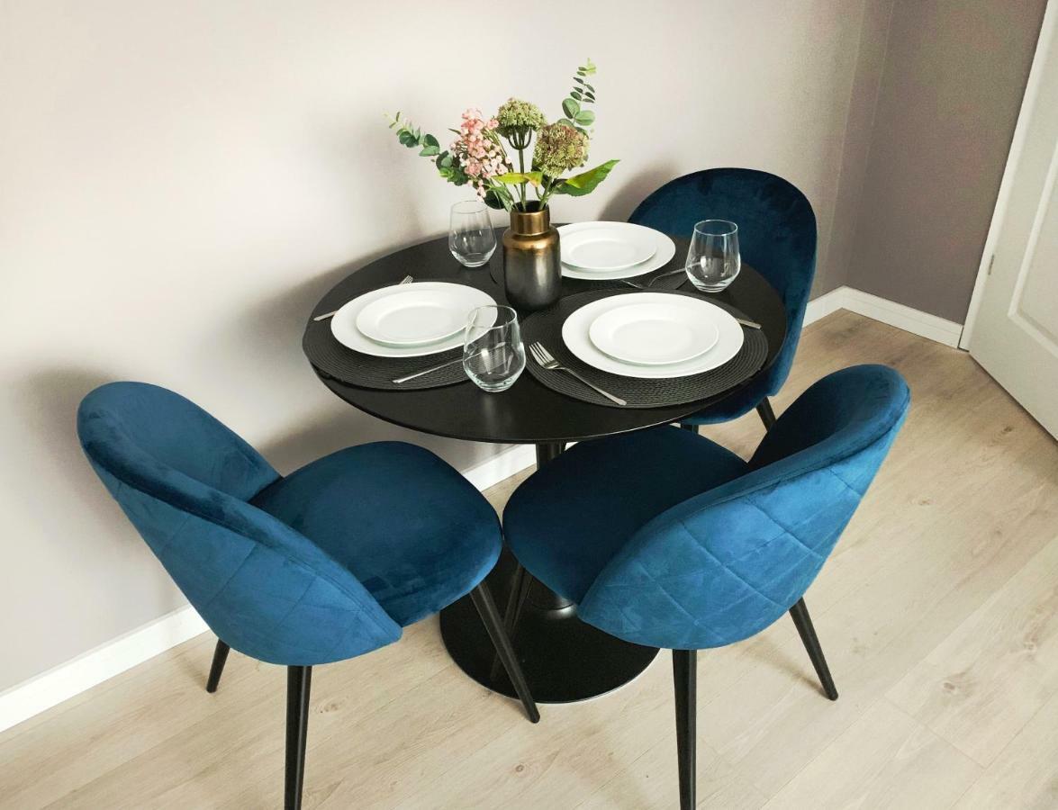 Mhc Quiet Deluxe Suite Near Downtown - Free Parking ブラショフ エクステリア 写真