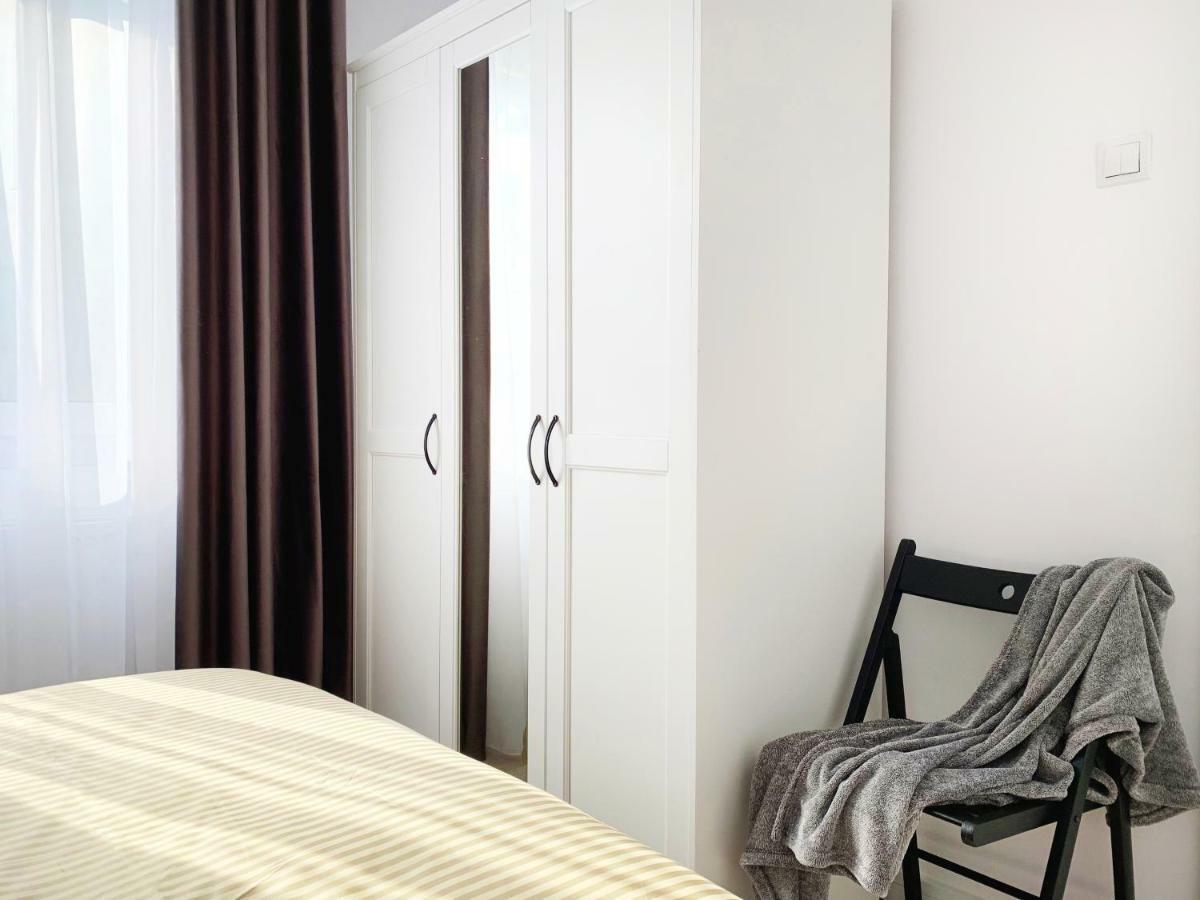 Mhc Quiet Deluxe Suite Near Downtown - Free Parking ブラショフ エクステリア 写真